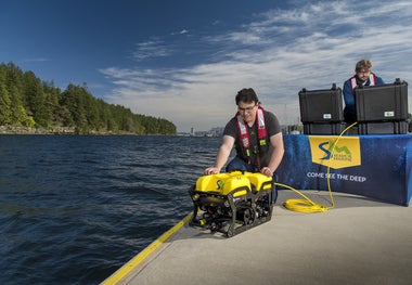 汎用遠隔操作水中ロボット「SEAMOR ROV」シリーズ sea trial