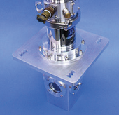 FTIR分光用　LHe/LN2 クライオスタット(真空･熱伝導冷却)　ST/VPF-FTIR フランジ：FTIR分光器のサンプルルーム取付オプション