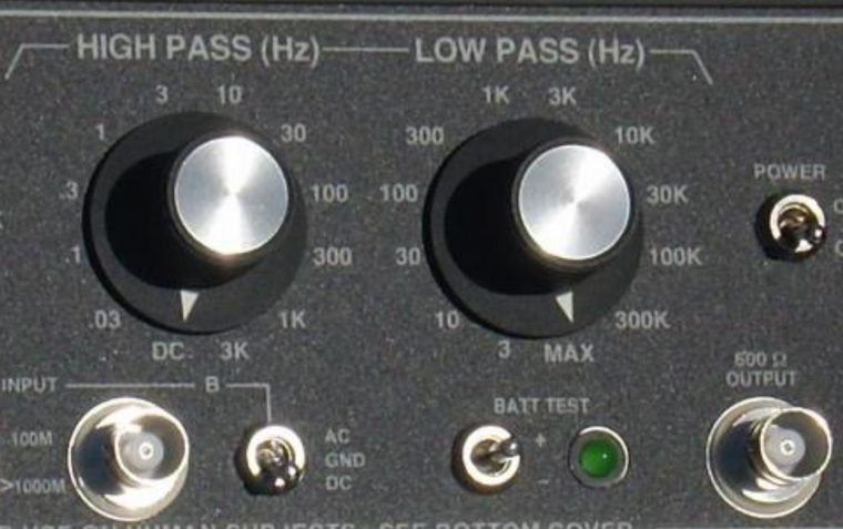 ローノイズ 電圧アナログプリアンプ　1201型 High Pass/Low Pass Filter 設定