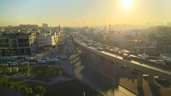 図２：夕焼けに染まるダンマーム(サウジアラビア東部)の街並み｜自動車計測ポータルサイト｜東陽テクニカ