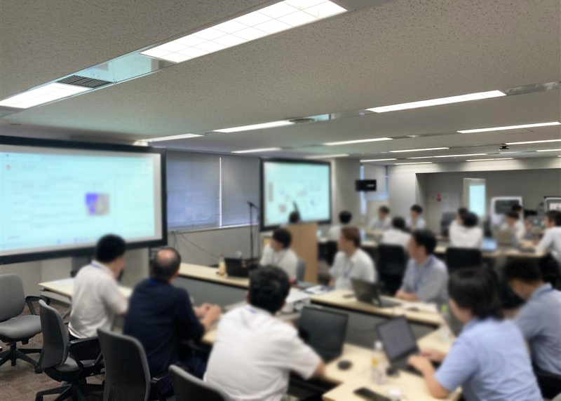 グループディスカッションの様子|「第11回ドアサミット」|モビリティ・テスティング|東陽テクニカ